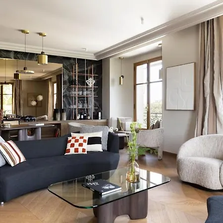 Niet Diamond Apartment *